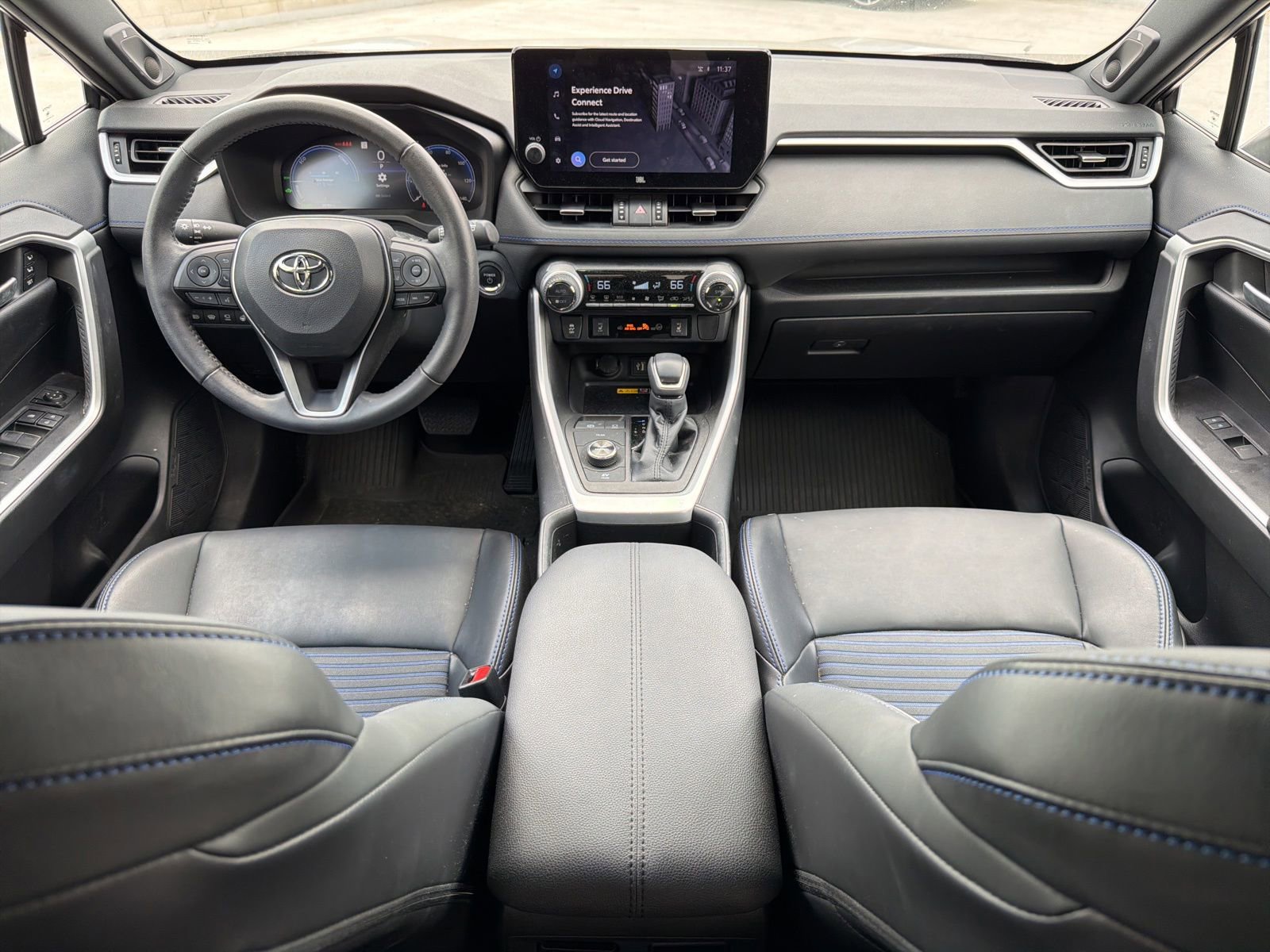 Used 2023 Toyota RAV4 XSE AWD/4WD image 6