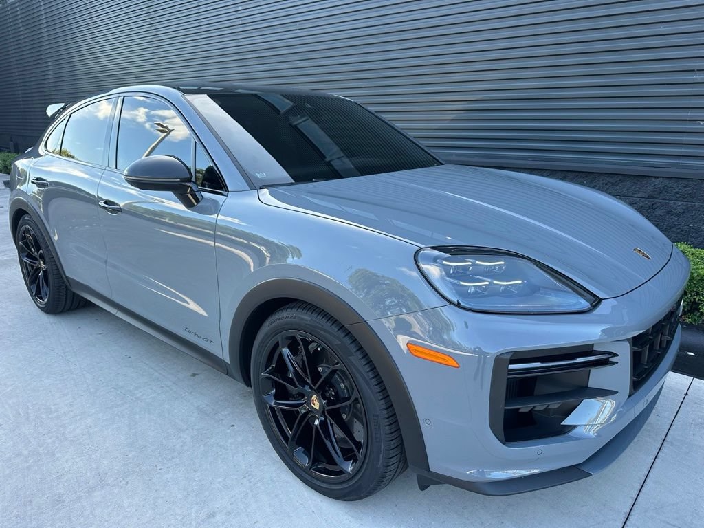 Certified 2024 Porsche Cayenne Turbo GT AWD/4WD image 10