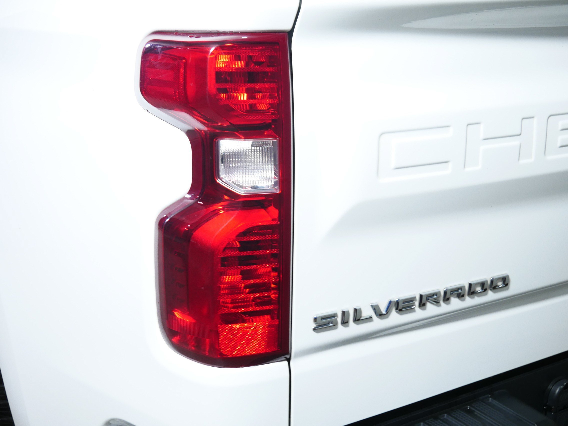 Certified 2019 Chevrolet Silverado 1500 LT w/ All-Star Edition AWD/4WD image 17