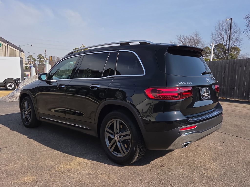Certified 2026 Mercedes-Benz GLB 250 GLB 250 image 3
