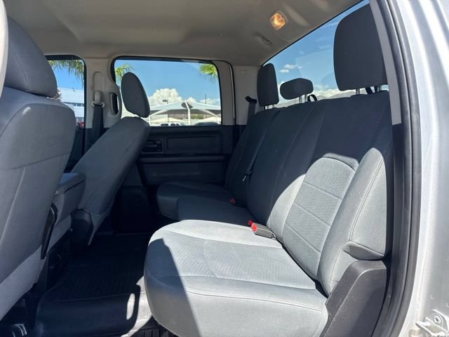 Used 2016 RAM 3500 Tradesman w/ Chrome Appearance Group AWD/4WD image 9