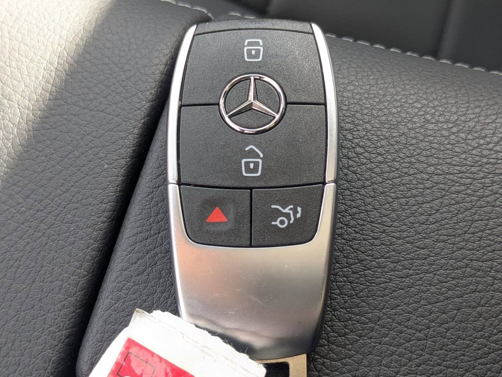 Certified 2026 Mercedes-Benz GLS 450 4MATIC image 11