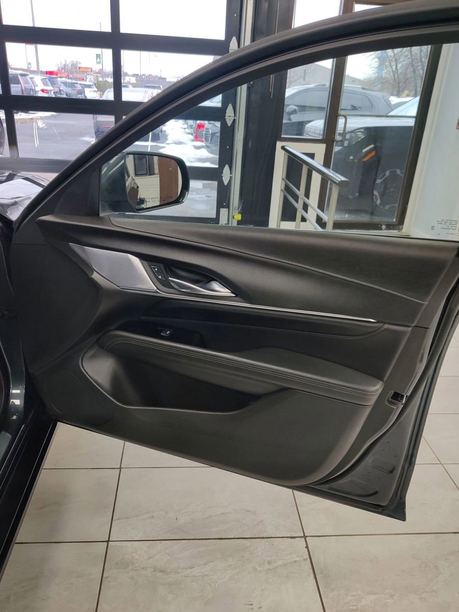 Used 2022 Cadillac CT4 Premium Luxury AWD/4WD image 23