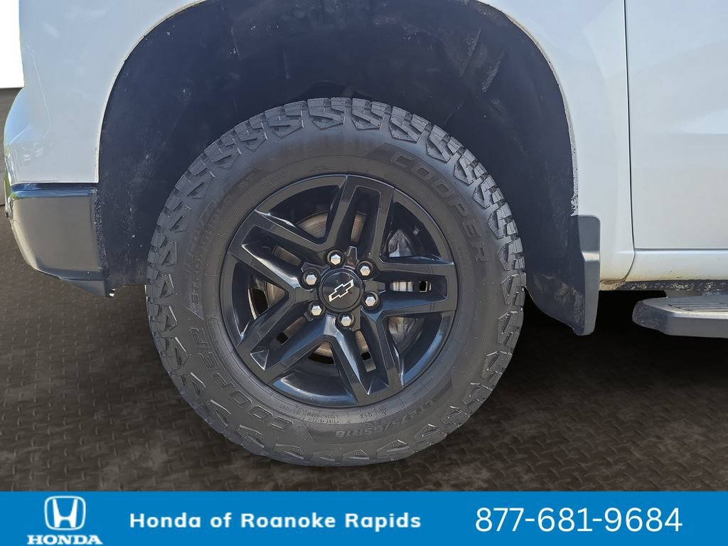 Used 2023 Chevrolet Silverado 1500 LT Trail Boss w/ Protection Package AWD/4WD image 9