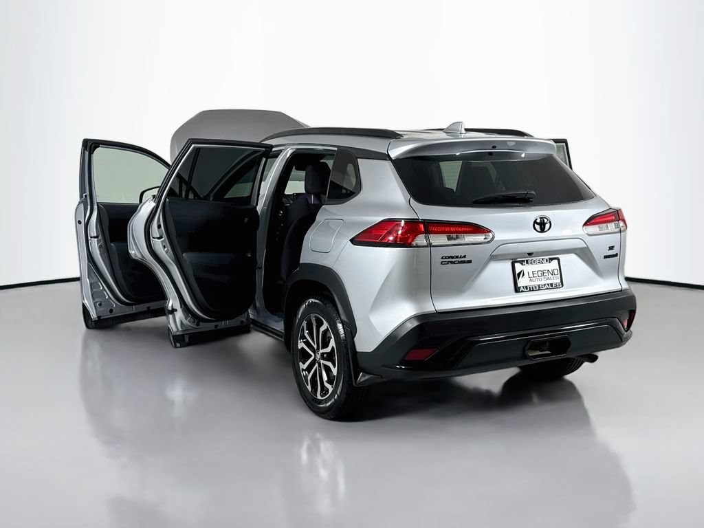 Used 2024 Toyota Corolla Cross AWD Hybrid image 24