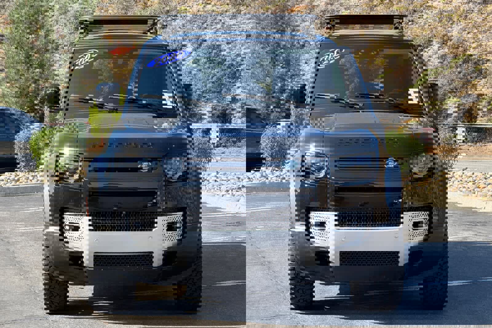 Used 2020 Land Rover Defender 110 HSE image 10