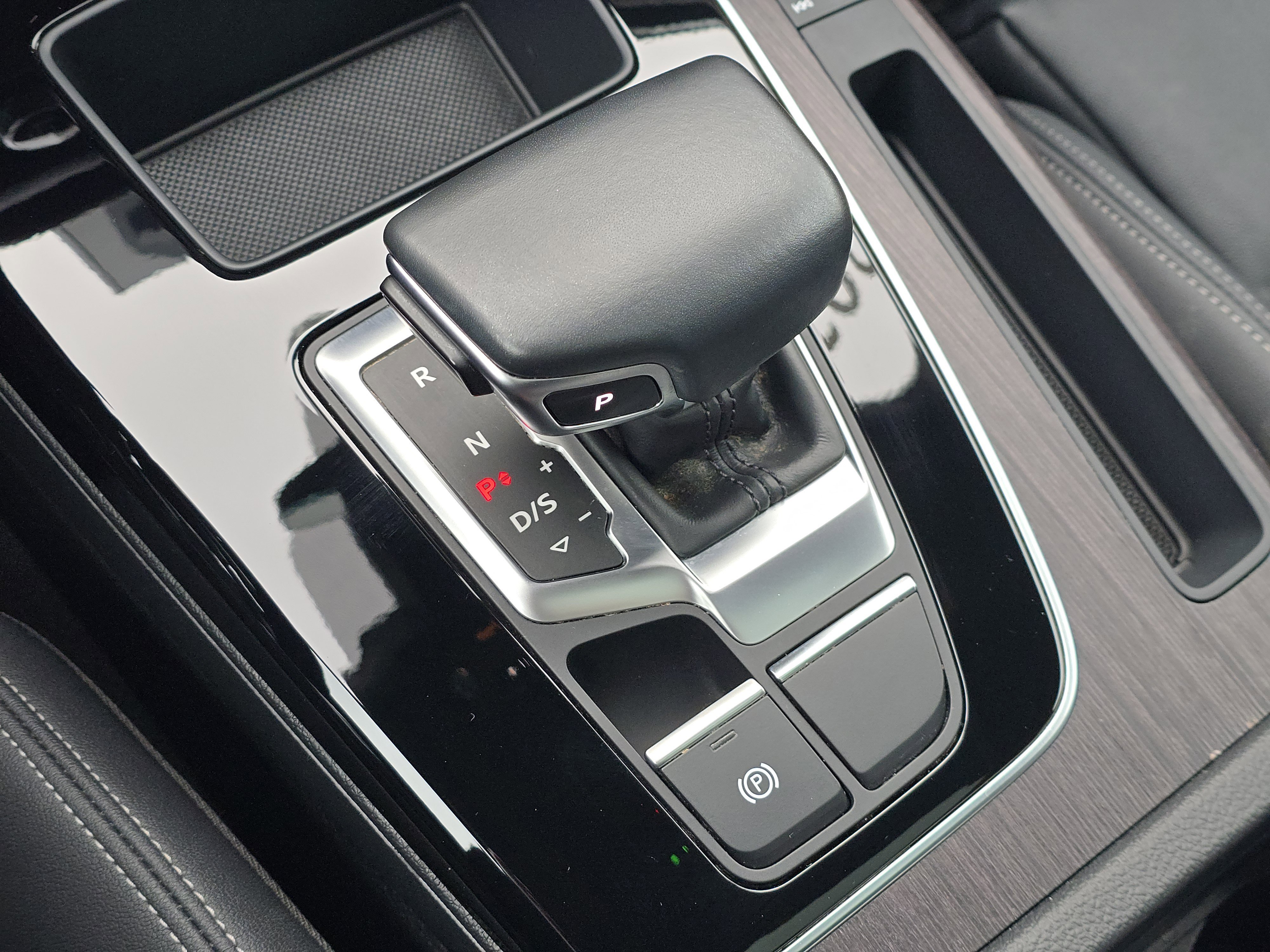 Certified 2022 Audi Q5 2.0T Premium w/ Convenience Package image 28