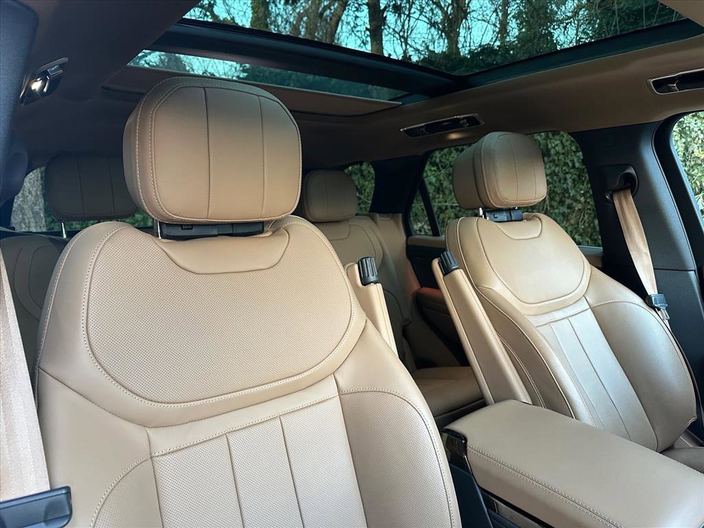 Used 2023 Land Rover Range Rover Sport SE image 8