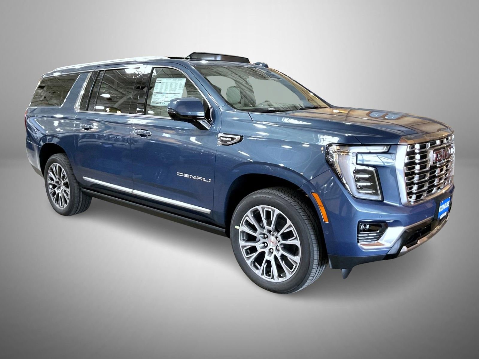 New 2026 GMC Yukon XL Denali image 3