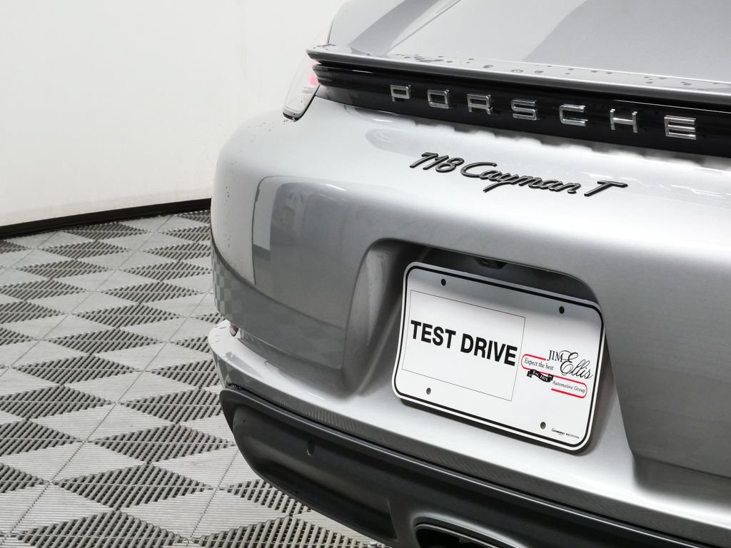 Certified 2022 Porsche 718 Cayman RWD image 31