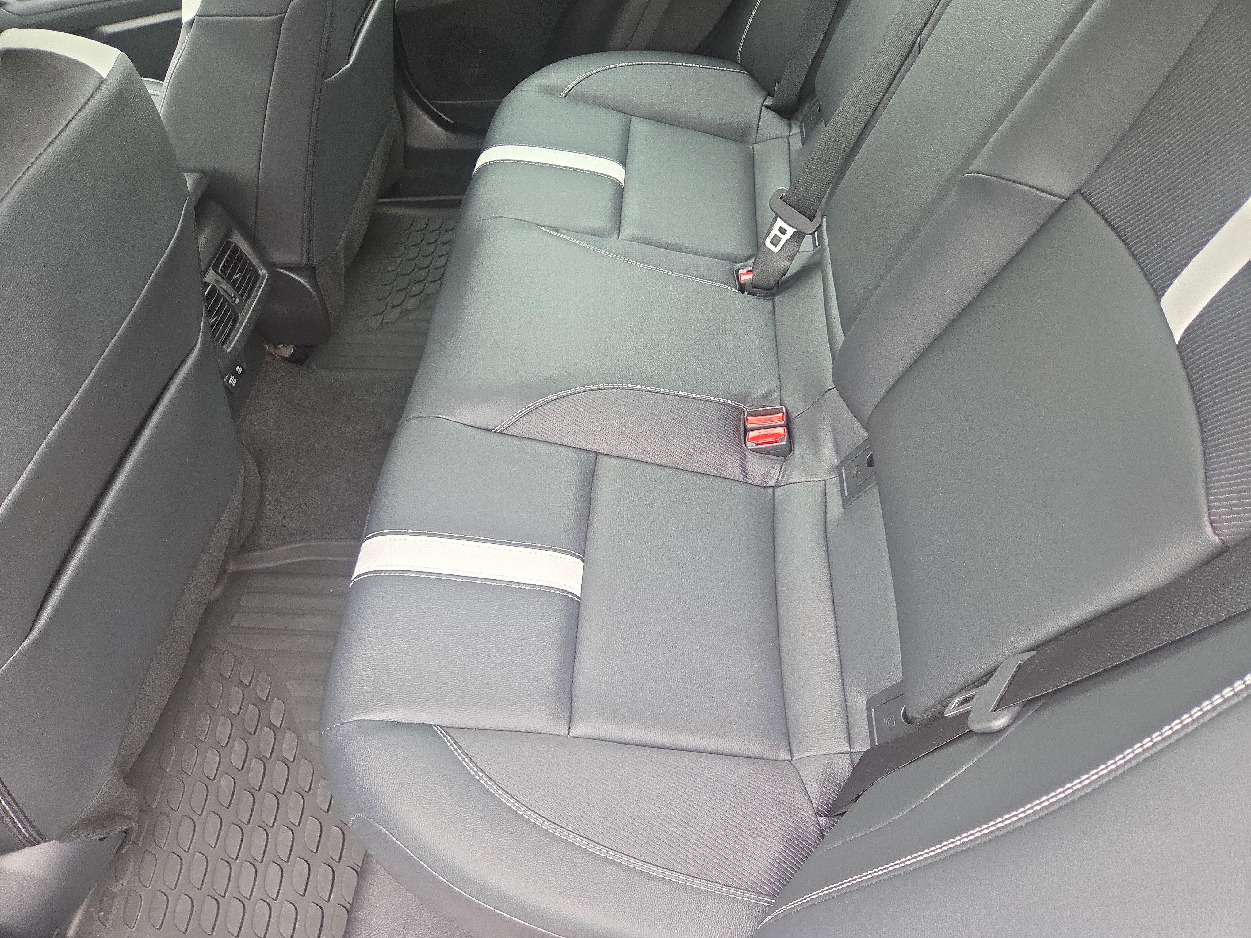 Certified 2025 Toyota Camry SE w/ Convenience Package FWD image 18