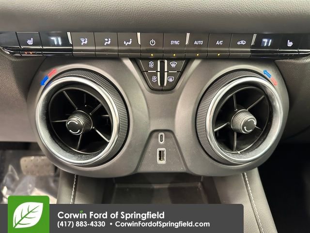 Used 2025 Chevrolet Blazer LT image 23