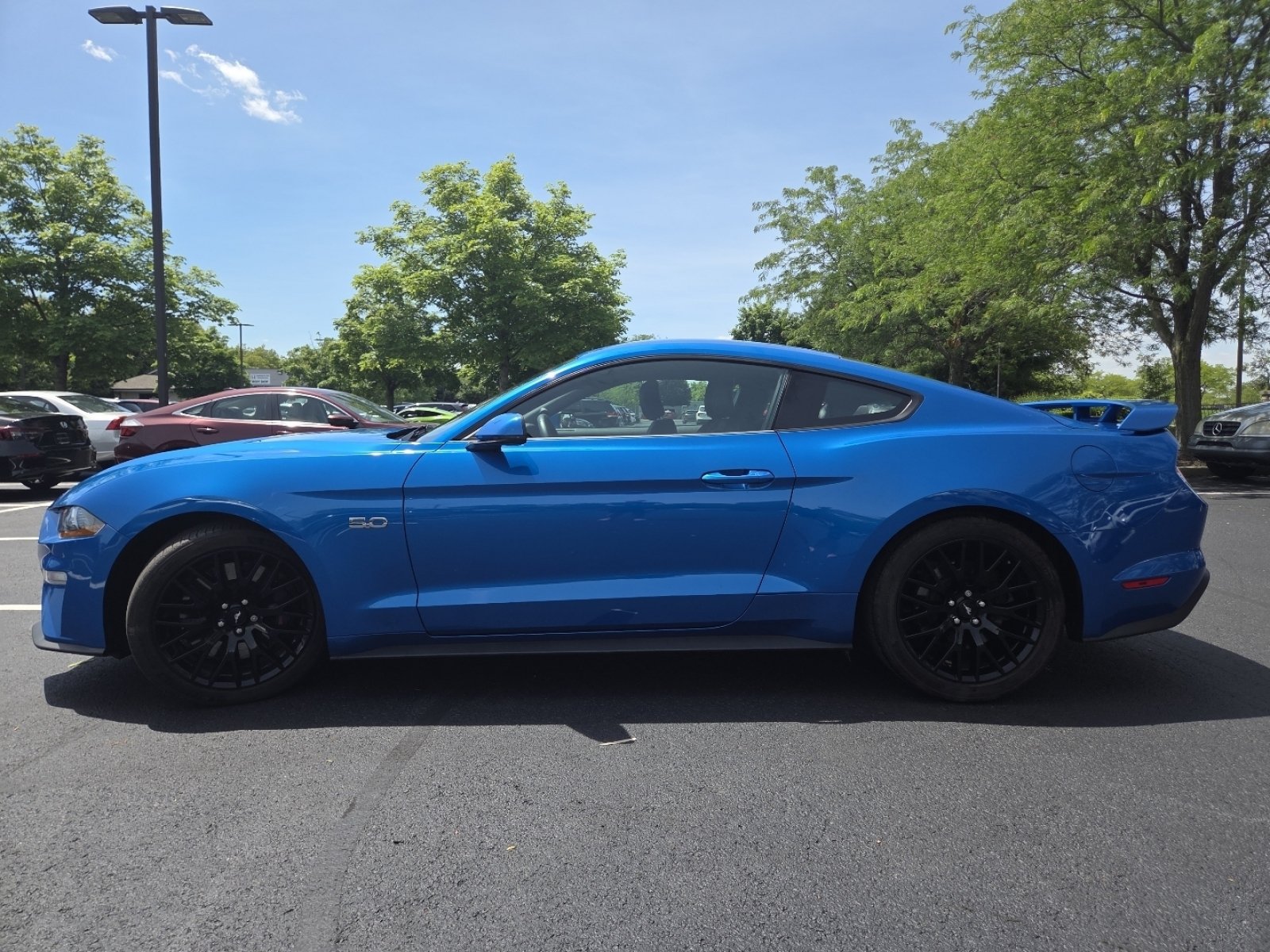 Used 2019 Ford Mustang GT Premium w/ GT Performance Package RWD image 11