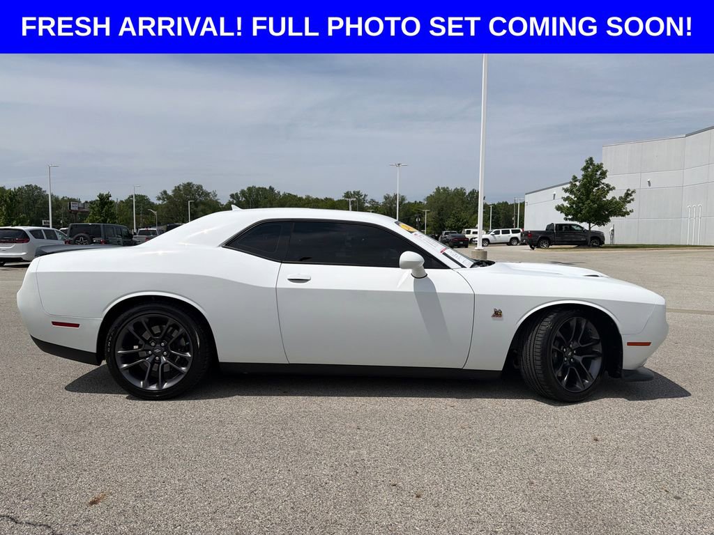 Used 2023 Dodge Challenger R/T Scat Pack RWD image 2