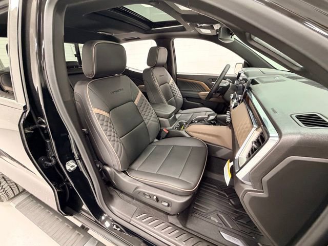 Certified 2026 GMC Canyon Denali image 30
