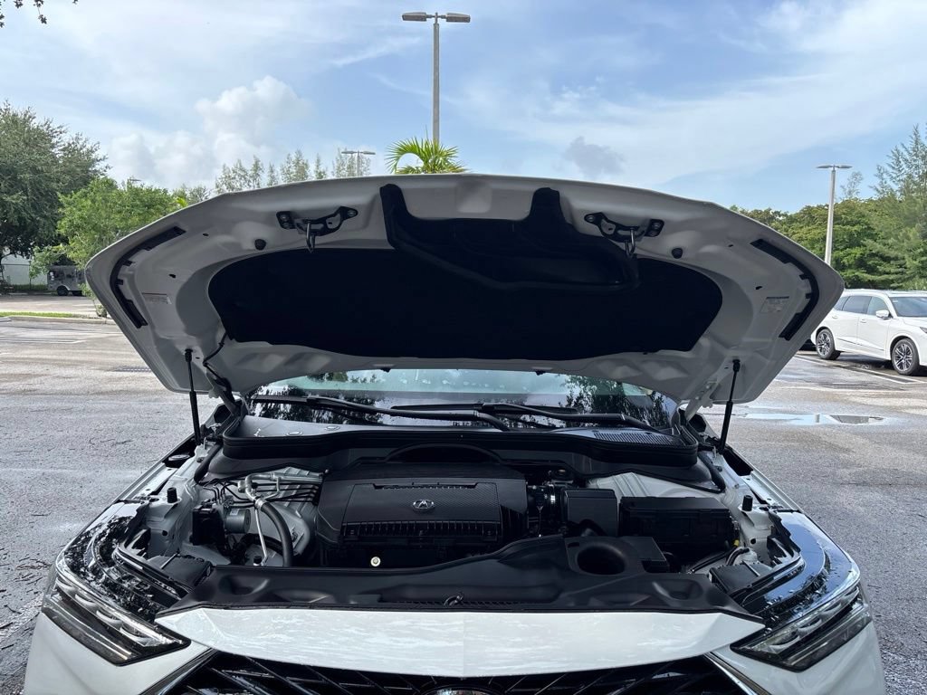 New 2026 Acura MDX w/ Technology Package FWD image 11