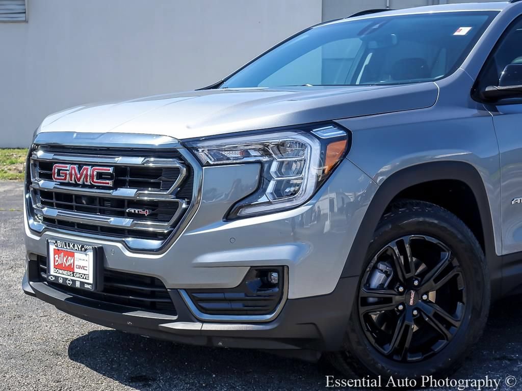 Used 2024 GMC Terrain AT4 w/ Infotainment Package II AWD/4WD image 3