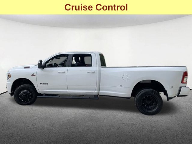 Used 2023 RAM 3500 Big Horn w/ Night Edition AWD/4WD image 10