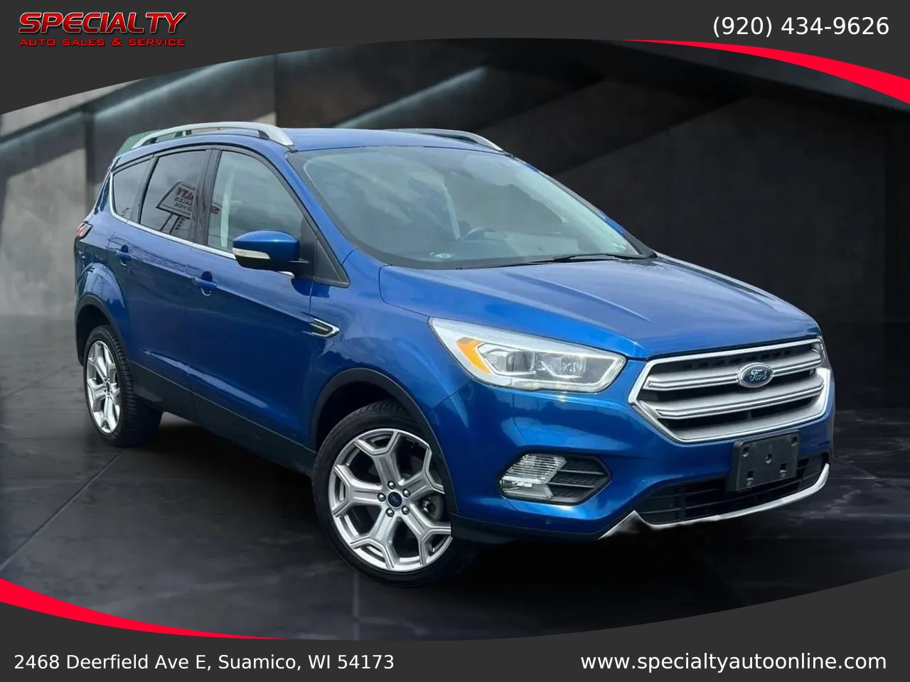 Used 2017 Ford Escape Titanium w/ Equipment Group 301A AWD/4WD image 2