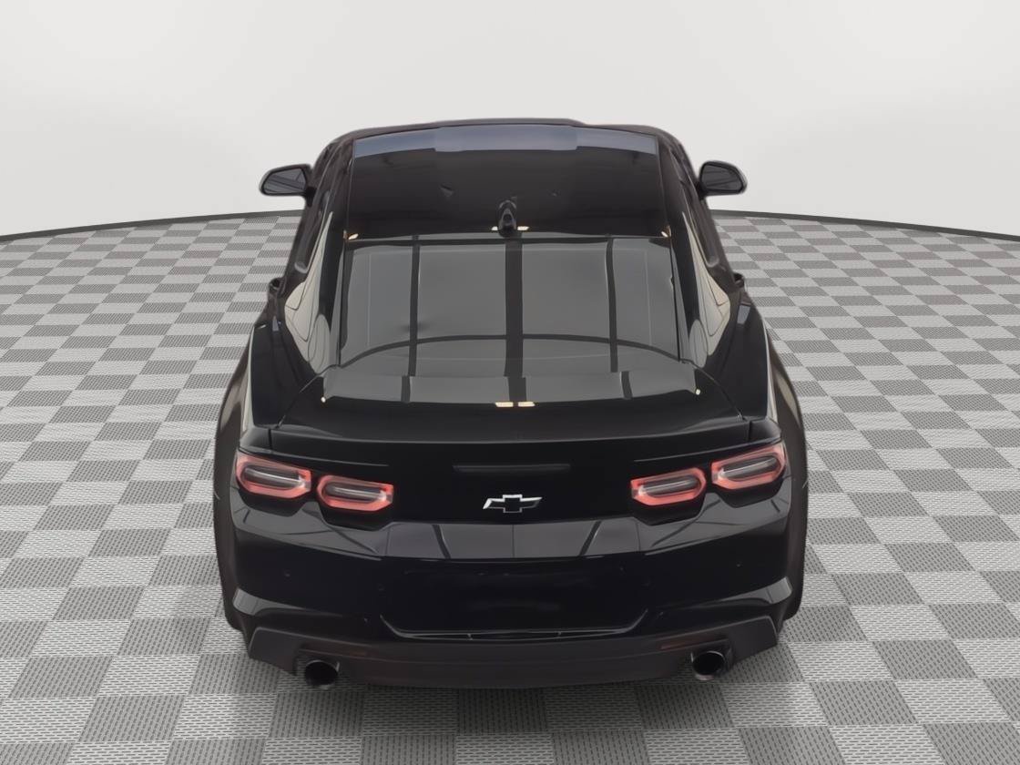 Used 2020 Chevrolet Camaro LT w/ 1LE Track Performance Package RWD image 15