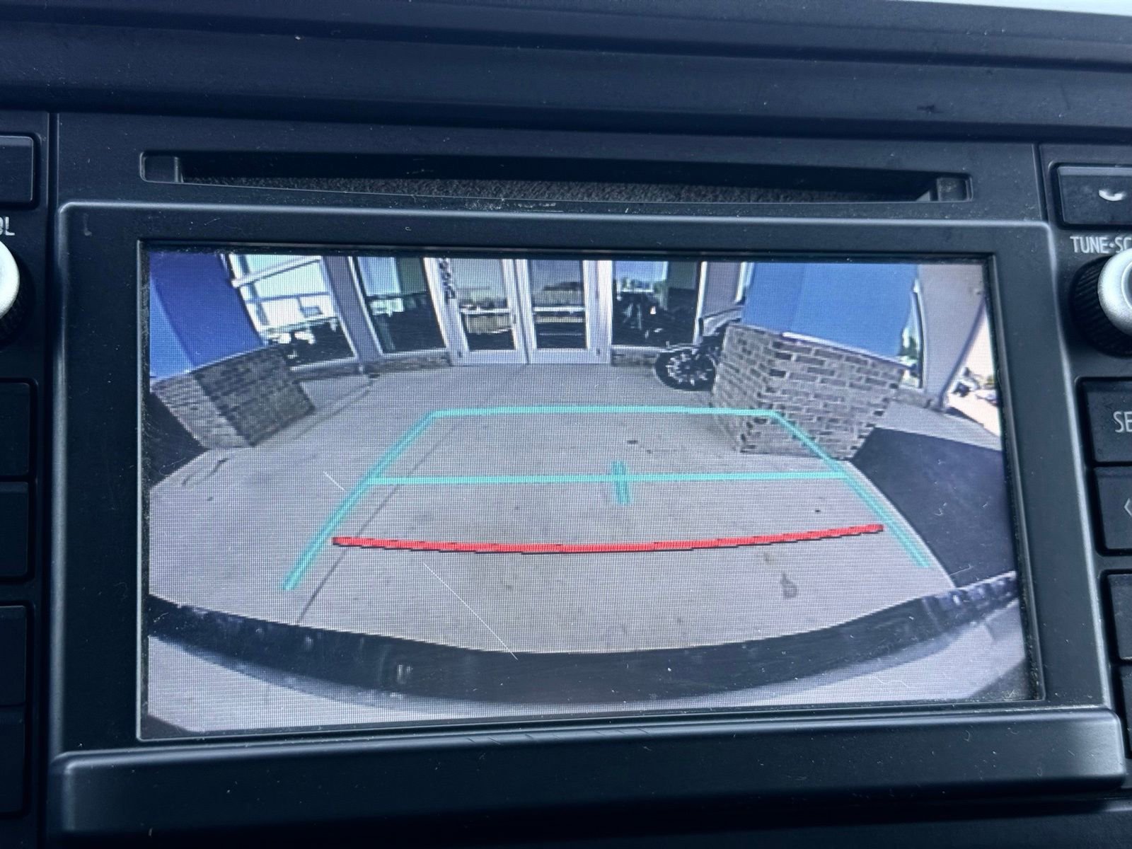 Used 2017 Toyota Tacoma SR image 34