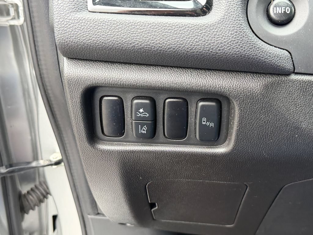 Used 2024 Mitsubishi Outlander Sport SE AWD/4WD image 28