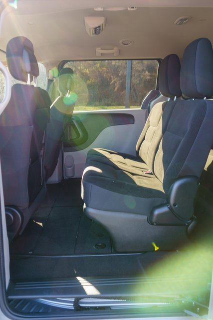 Used 2019 Dodge Grand Caravan SE image 14