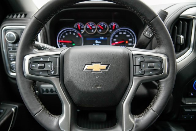 Used 2023 Chevrolet Silverado 2500 LTZ w/ LTZ Convenience Package image 32