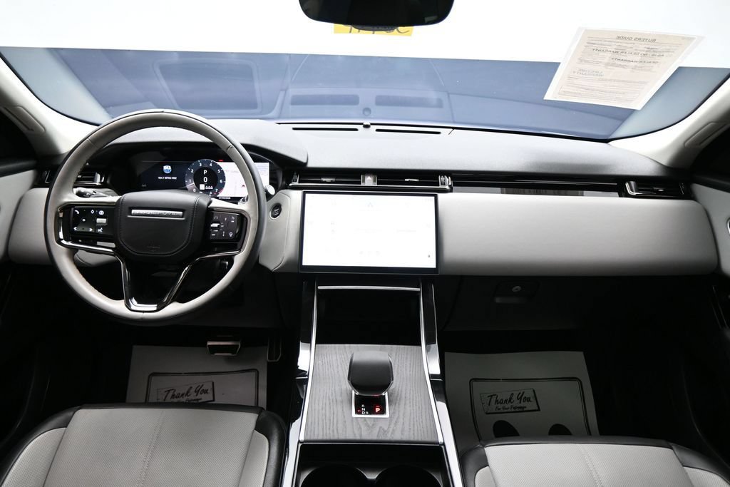 Used 2025 Land Rover Range Rover Velar Dynamic SE AWD/4WD image 13