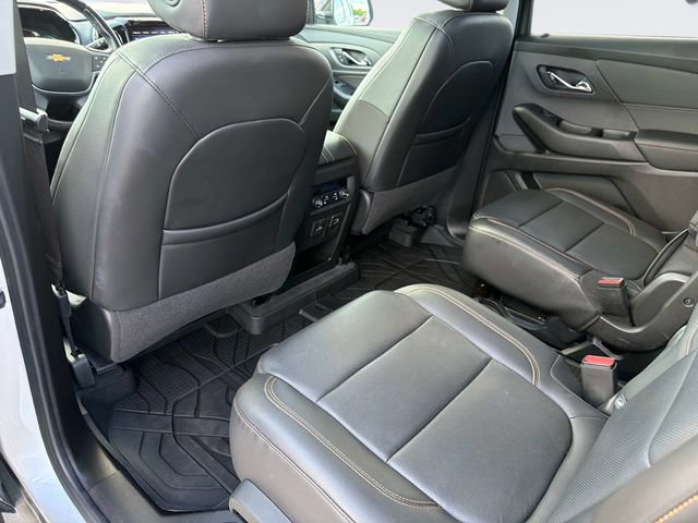 Used 2021 Chevrolet Traverse Premier w/ Redline Edition AWD/4WD image 16