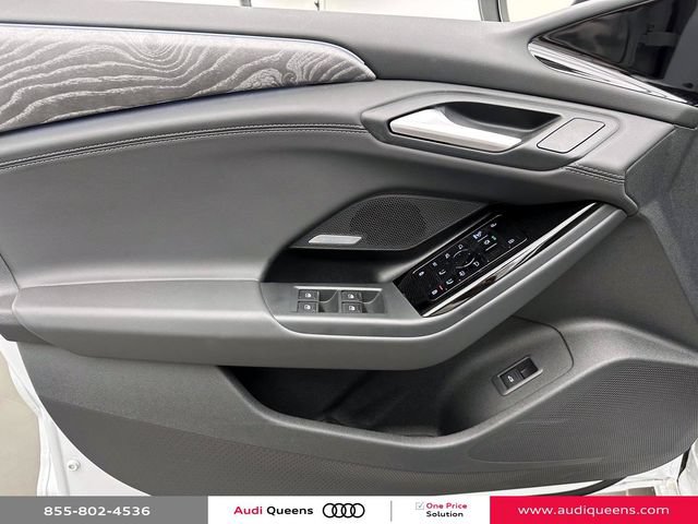 Used 2025 Audi A6 e-tron Premium Plus w/ Premium Plus AWD/4WD image 18