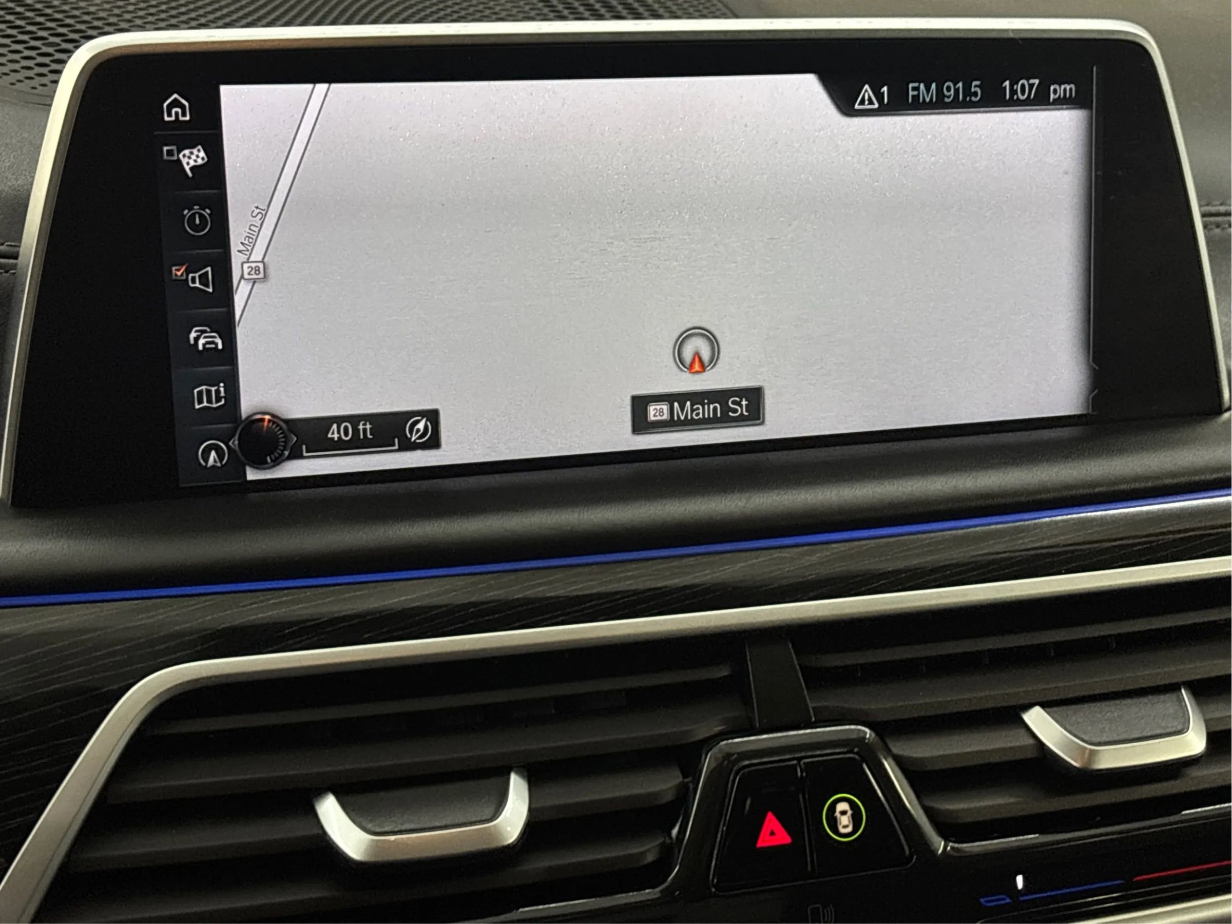 Used 2017 BMW 750i xDrive image 37