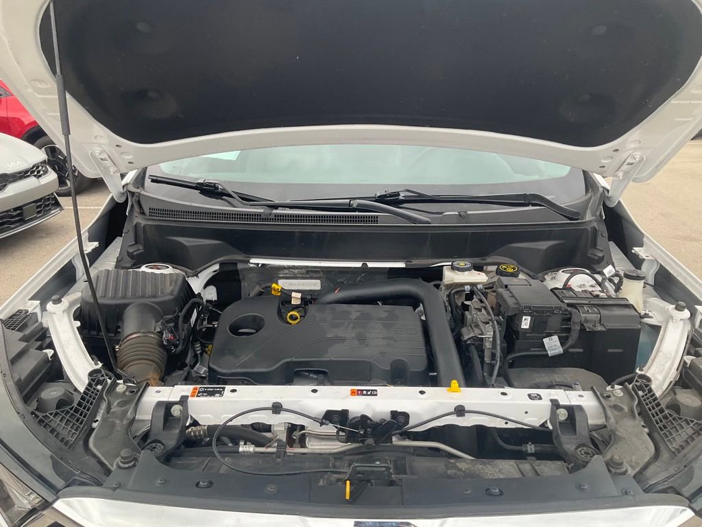 Used 2024 GMC Terrain SLT image 9