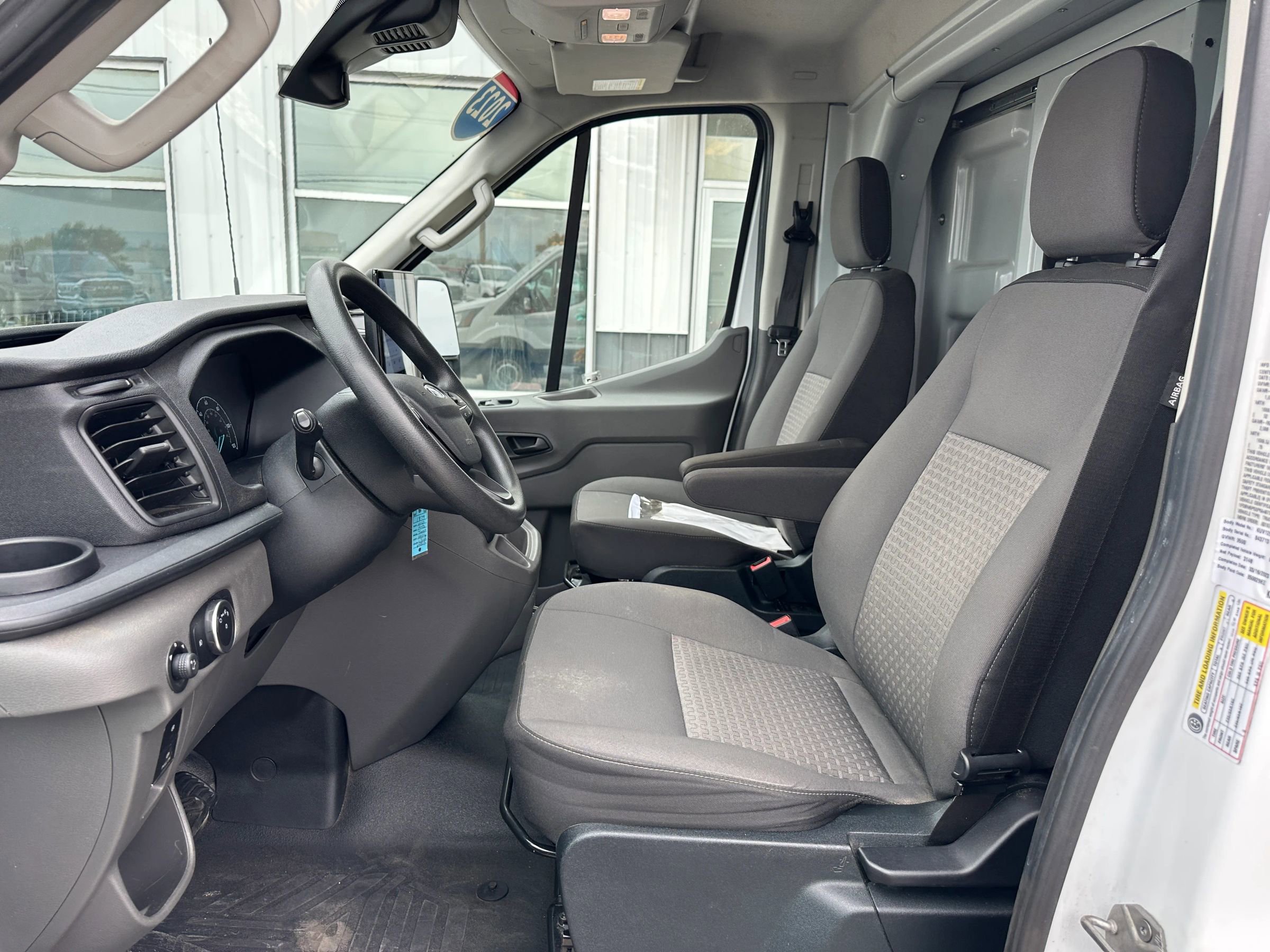 Used 2023 Ford Transit 350 w/ Interior Upgrade Package image 18