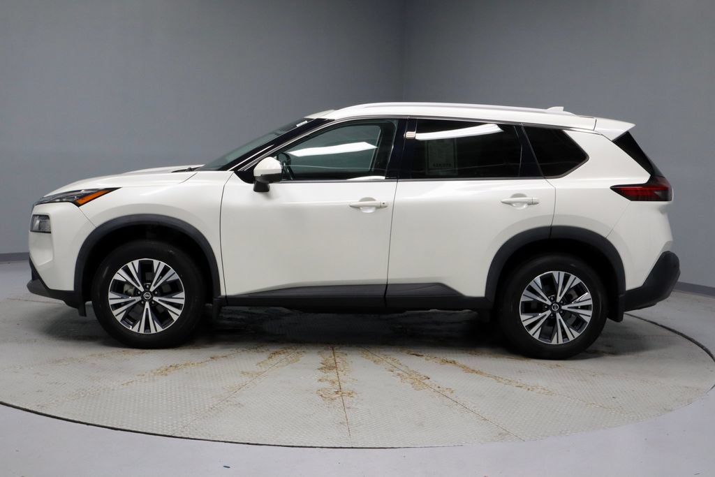 Certified 2021 Nissan Rogue SV w/ Premium Package FWD image 8