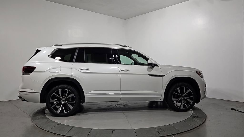 New 2026 Volkswagen Atlas SEL Premium R-Line image 6