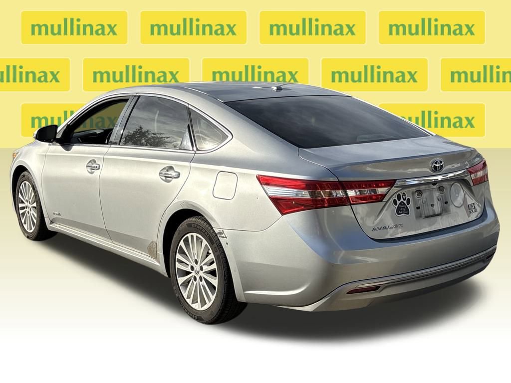 Used 2015 Toyota Avalon XLE Touring image 10