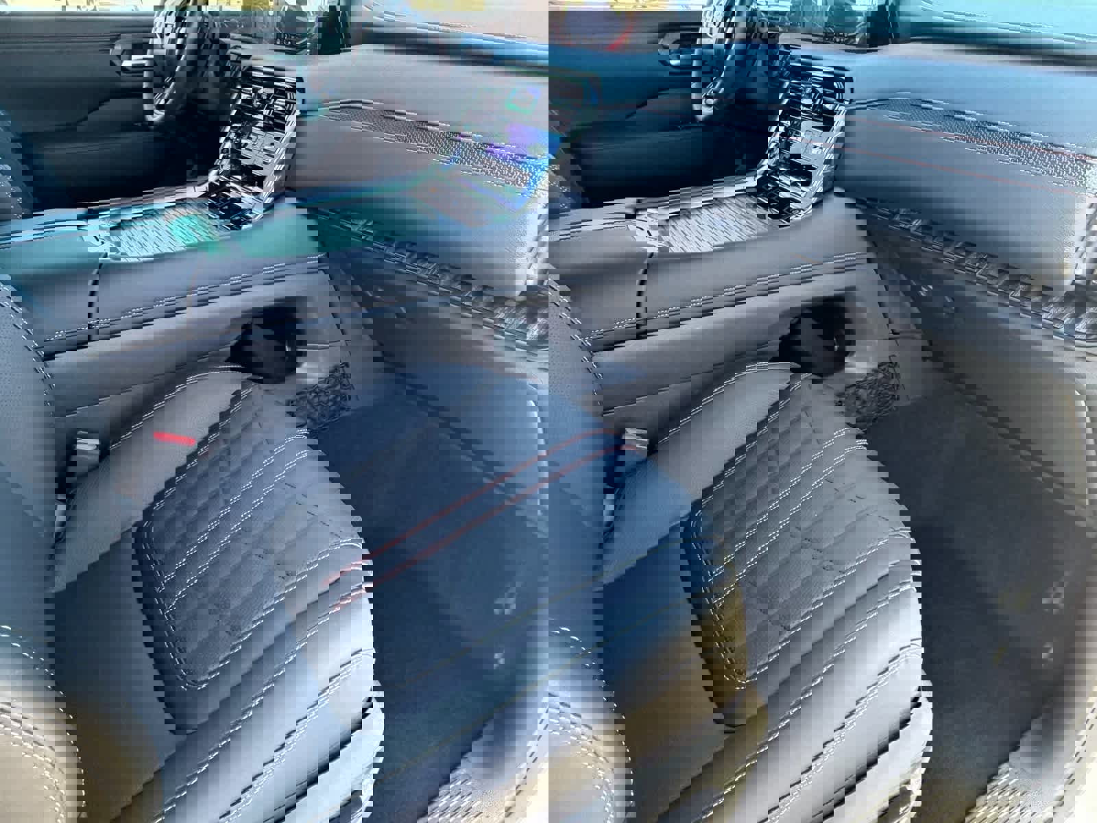 Certified 2025 Nissan Armada PRO-4X w/ Pro-4X Premium Package image 14