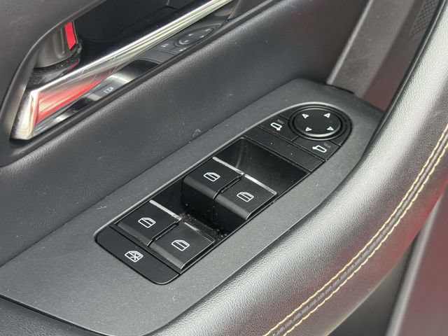 Used 2024 MAZDA CX-90 3.3 Turbo w/ Preferred Plus AWD/4WD image 17