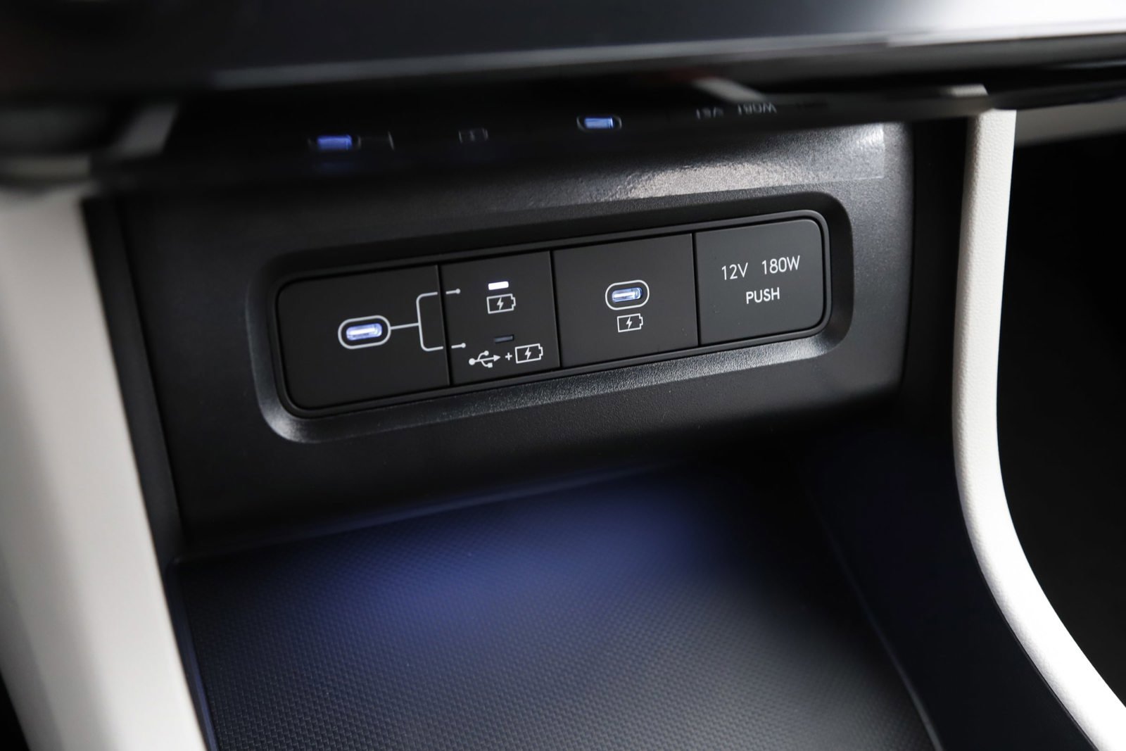 New 2026 Hyundai Tucson Limited AWD/4WD image 31