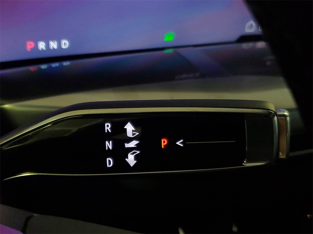 New 2026 Cadillac Escalade IQL Luxury image 24