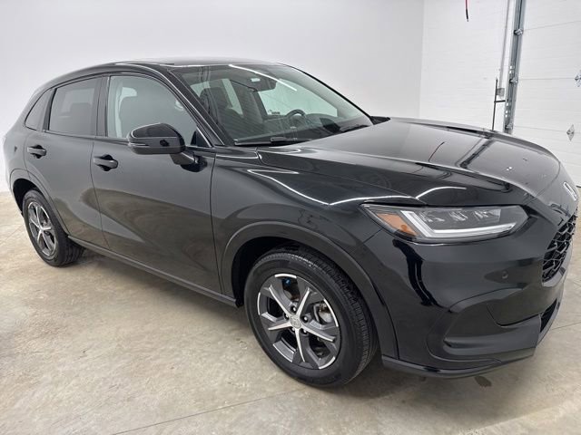 Certified 2024 Honda HR-V EX-L image 3