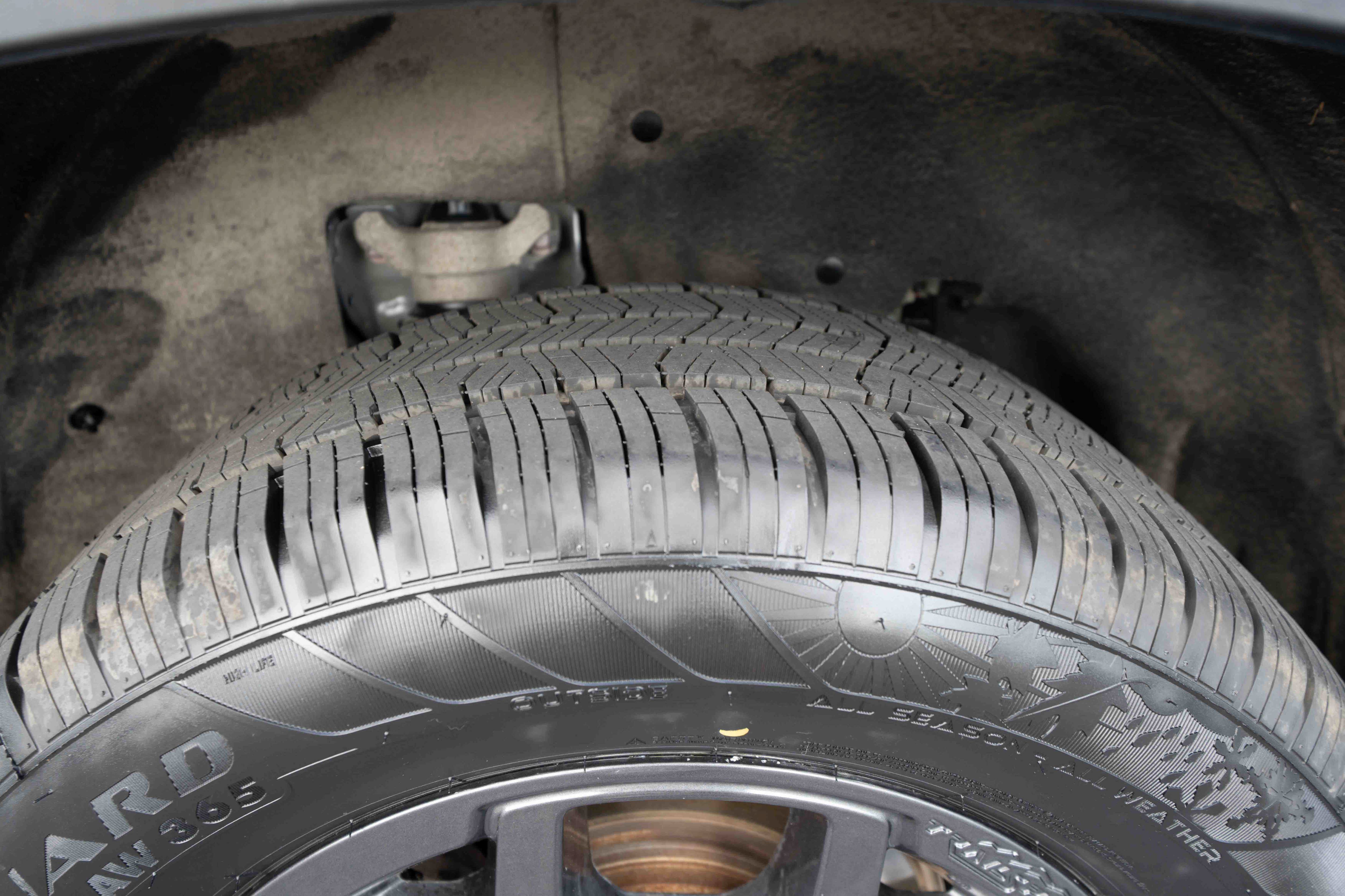 Used 2025 Honda Pilot TrailSport image 31