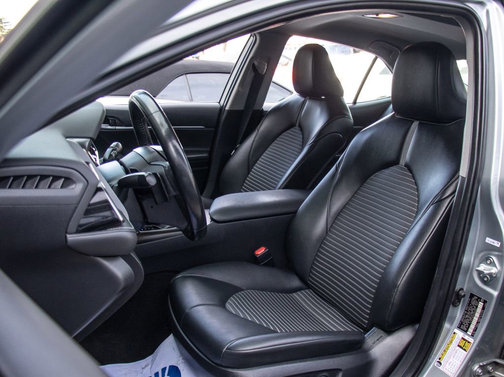 Used 2023 Toyota Camry SE FWD image 10