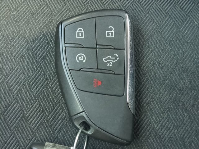 Used 2024 Chevrolet Silverado 1500 LT AWD/4WD image 33