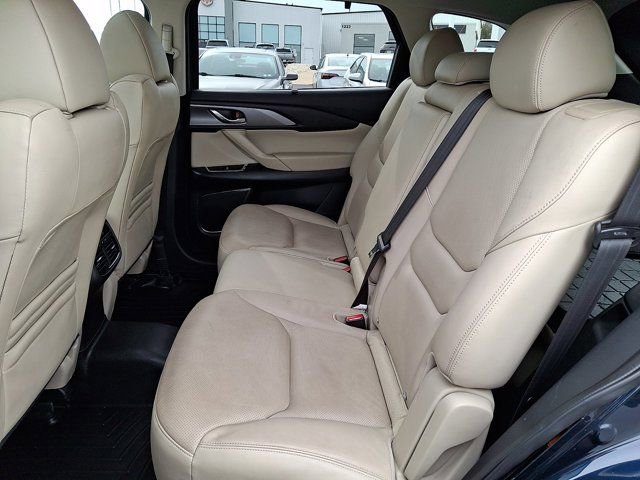 Used 2019 MAZDA CX-9 Touring w/ Touring Premium Package image 13