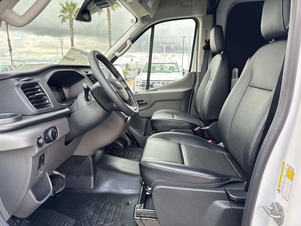New 2026 Ford Transit 250 148 Medium Roof w/ Load Area Protection Package image 20