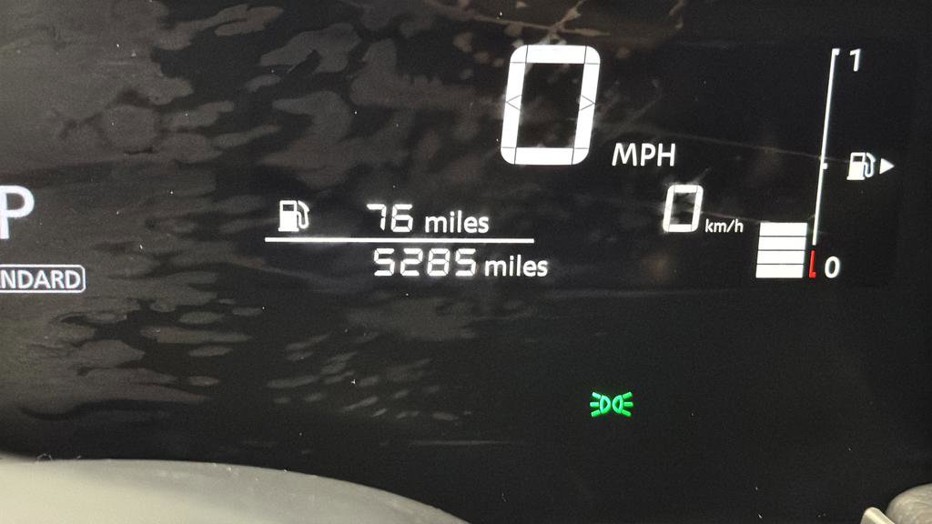 Used 2025 Nissan Kicks S image 10