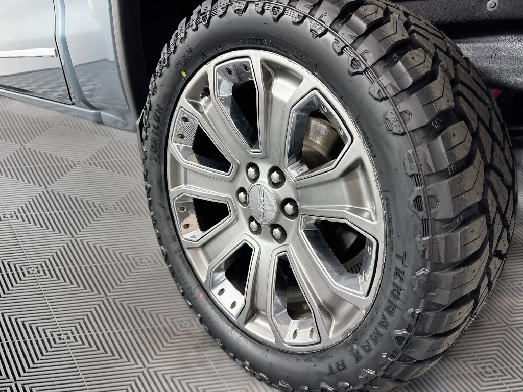 Used 2014 GMC Sierra 1500 SLT w/ SLT Preferred Package AWD/4WD image 30