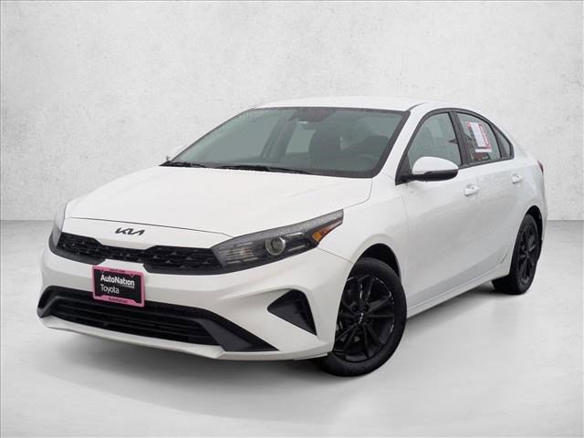 Used 2023 Kia Forte LXS w/ LXS Technology Package video 1